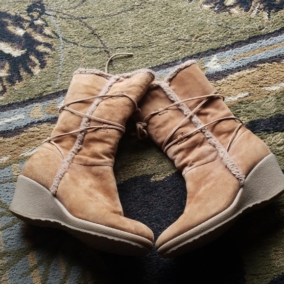 Soft suede leather boots - Picture 3 of 8